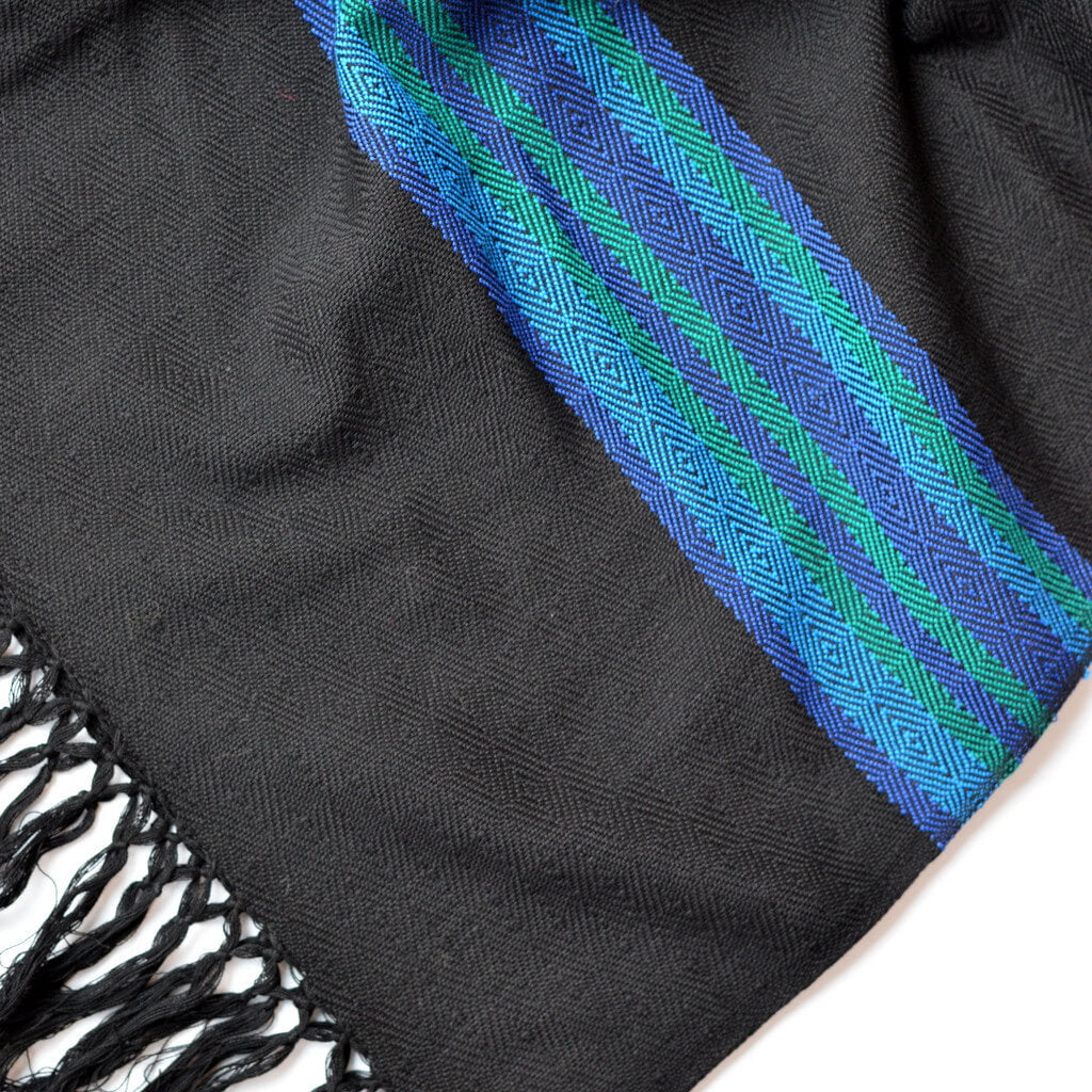 Hand Woven Border Wraps