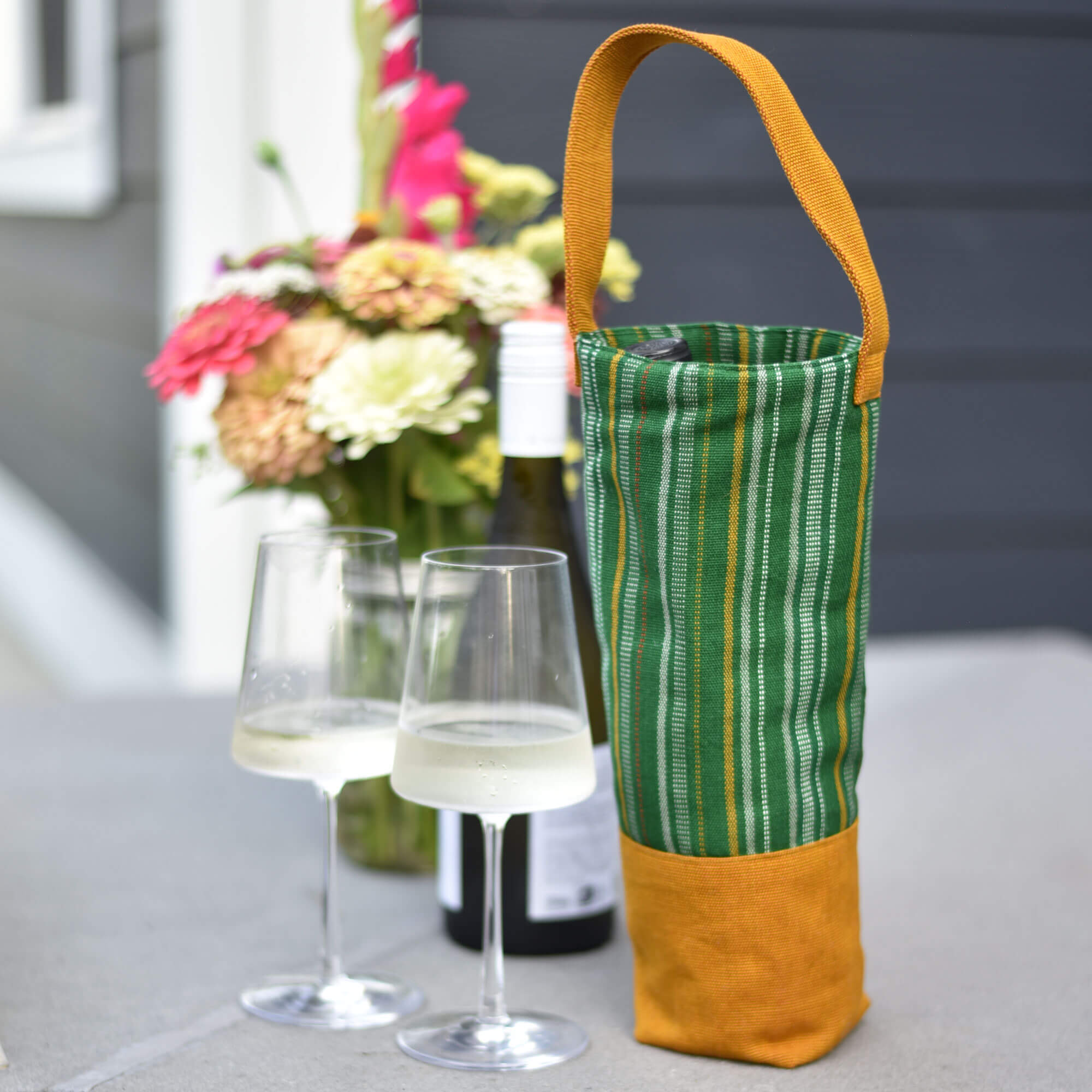 Hand Woven Wine Bottle Tote Single