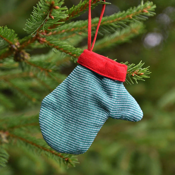 Red and greed mini mitten Christmas Ornaments.
