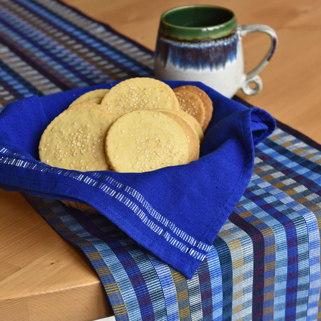 Champurradas: A Crunchy Cookie Recipe