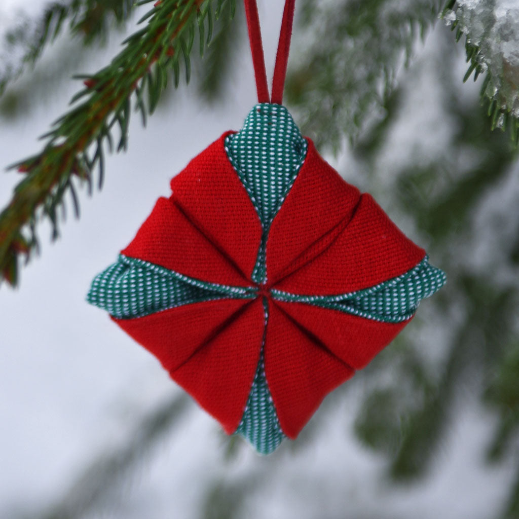 Christmas Ornaments Origami Packages