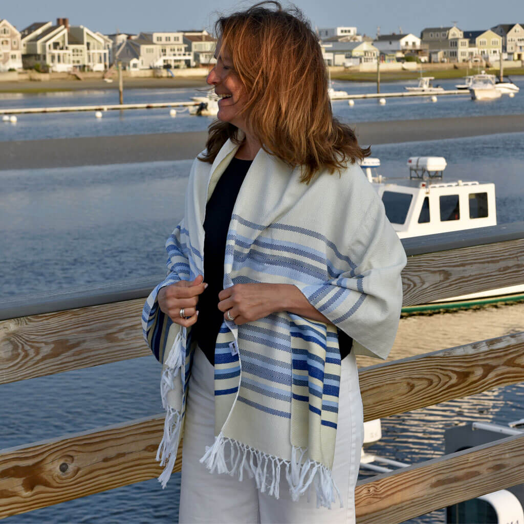 Handwoven Shawls with Contrast Borders Benefit Women Mayamam Weavers