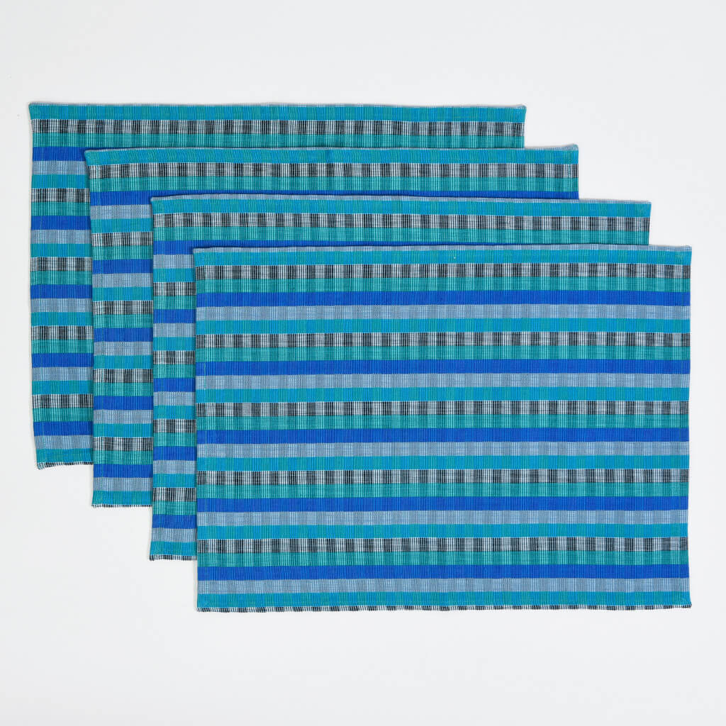 Set of 4 blue Cuadritos placemats